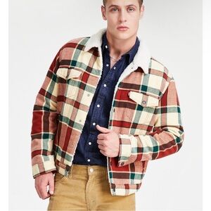 Brand New SMALL Levi’s Fleece Lined Plaid Trucker Jacket, can be unisex.
